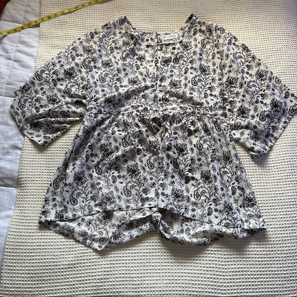 In The Style black and white paisley Romper